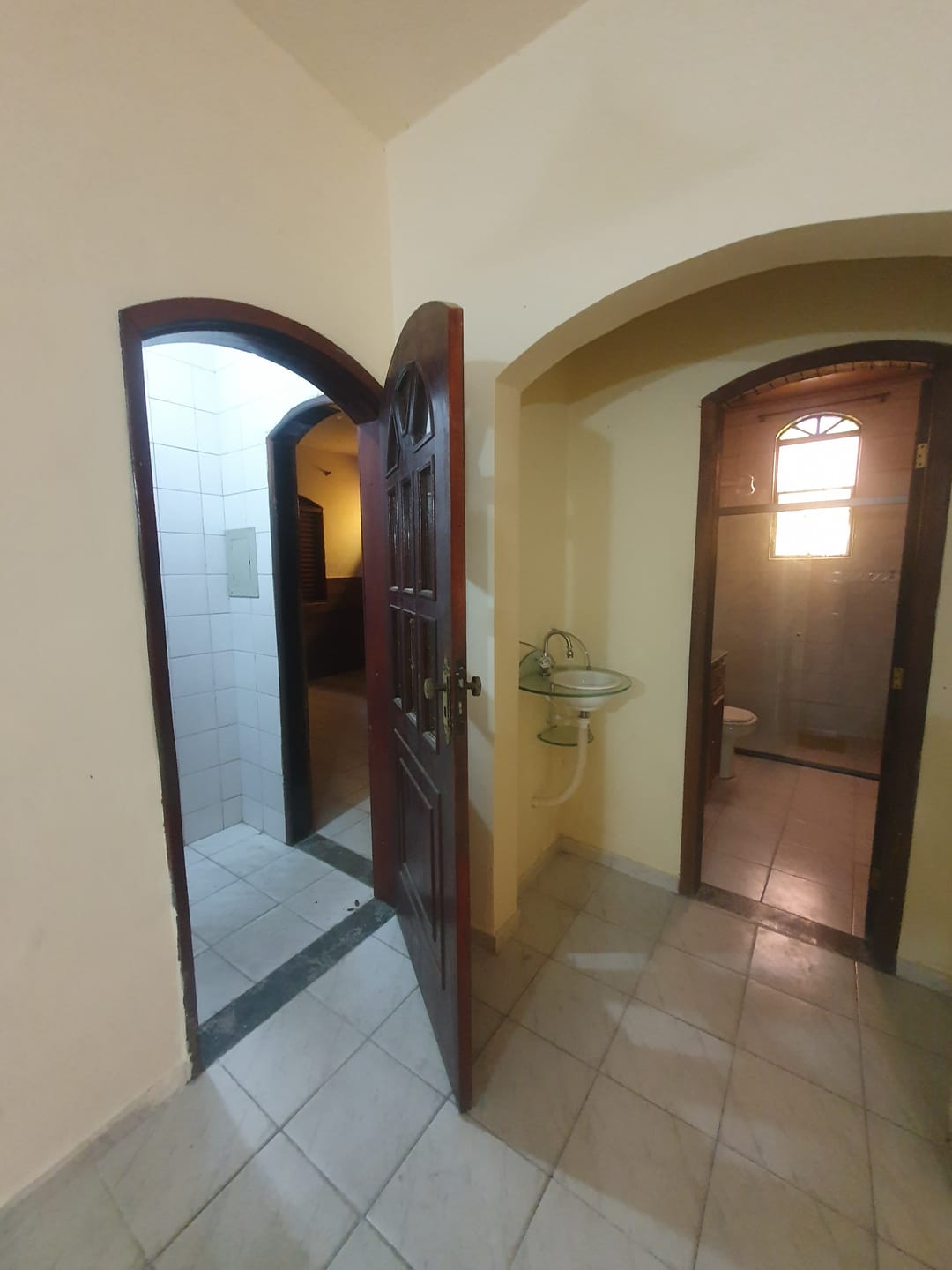 Casa para alugar com 2 quartos, 90m² - Foto 18