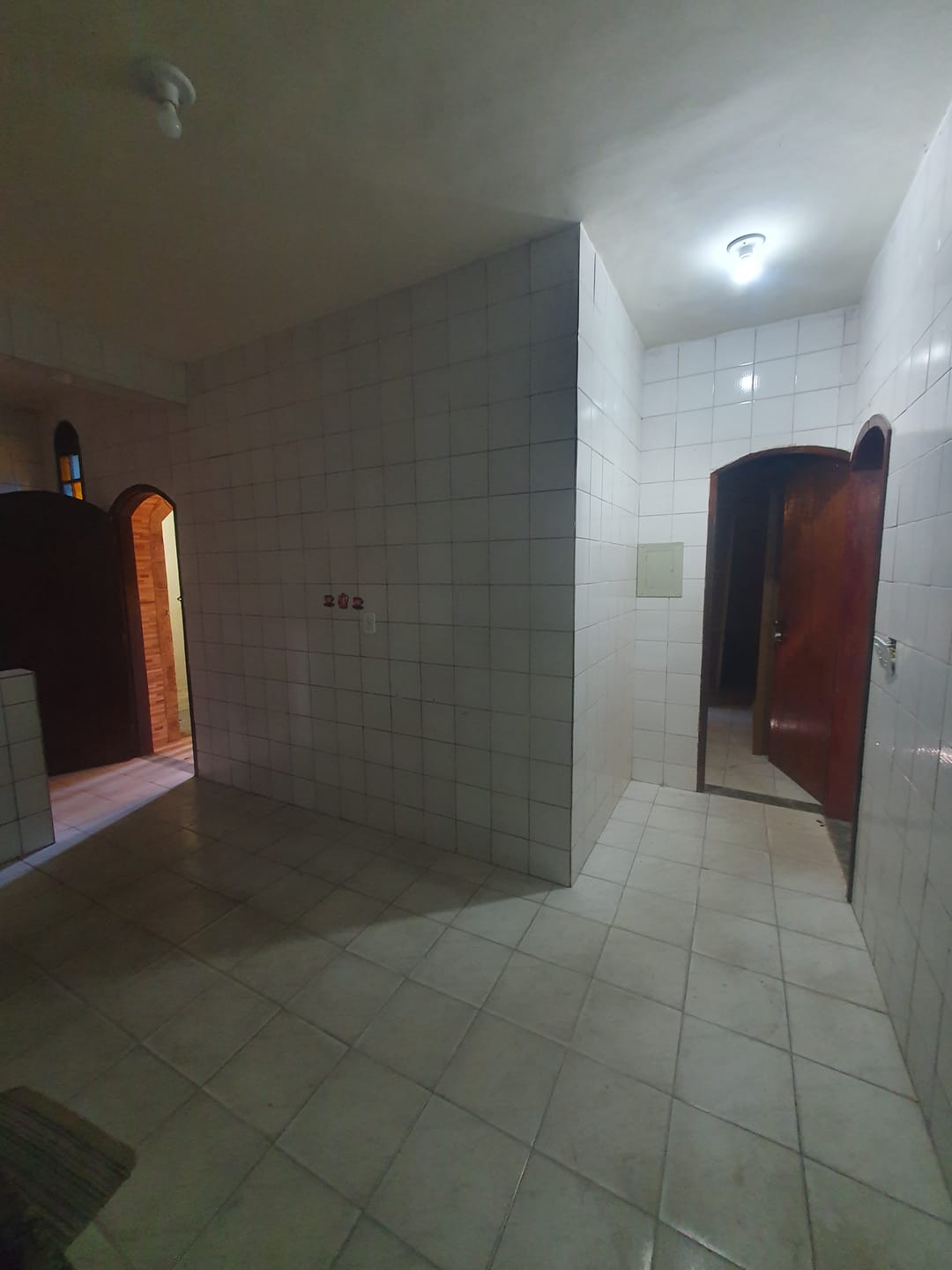 Casa para alugar com 2 quartos, 90m² - Foto 21