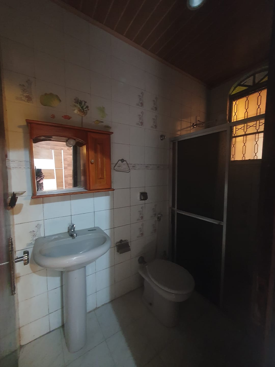 Casa para alugar com 2 quartos, 90m² - Foto 33