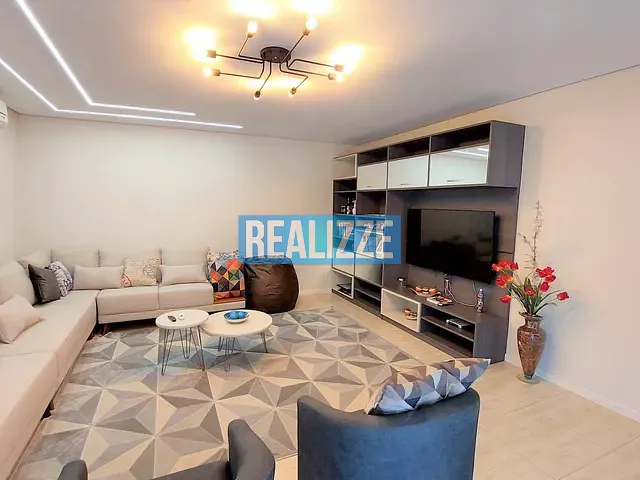 Casa 3 quartos e 2 banheiros, à venda, no bairro Lot. Busnello em Marau