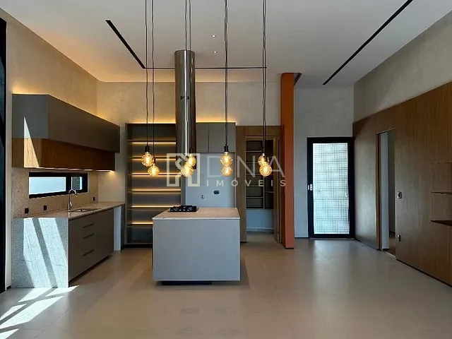 Casa com 480m² 4 quartos e 4 banheiros, à venda, no bairro Condomínio Residencial Montserrat em São José dos Campos