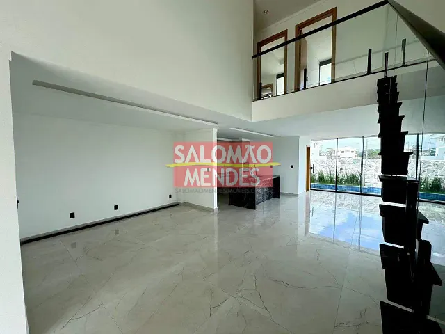 Casa 4 quartos e 4 banheiros, à venda, no bairro Mangueirão em Belém