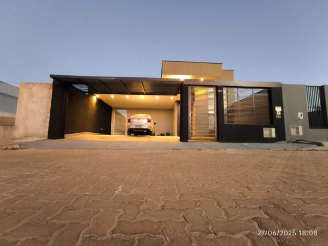 Casa com 400m² 3 quartos e 3 banheiros, à venda, no bairro Ponte Alta Norte (Gama) em Brasília