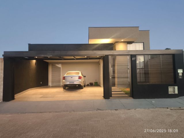 Casa com 400m² 3 quartos e 3 banheiros, à venda, no bairro Ponte Alta Norte (Gama) em Brasília
