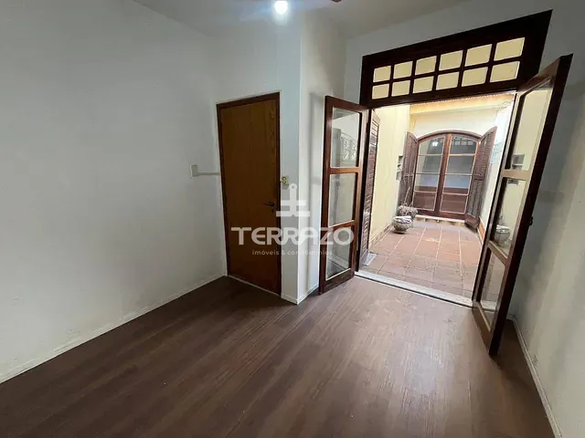 Casa com 194m² 4 quartos e 2 banheiros, à venda, no bairro Vila Santa Cecília em Volta Redonda