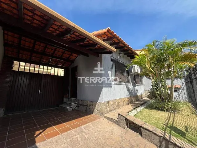 Casa com 194m² 4 quartos e 2 banheiros, à venda, no bairro Vila Santa Cecília em Volta Redonda