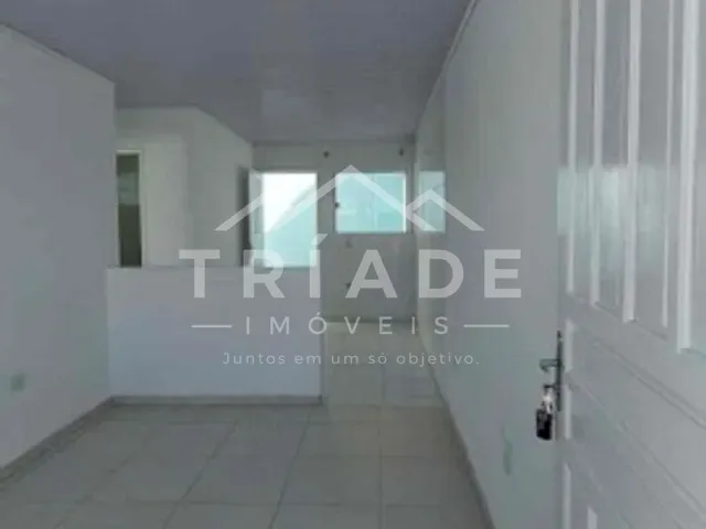 Casa 2 quartos e 1 banheiro, à venda, no bairro Campina da Barra em Araucária