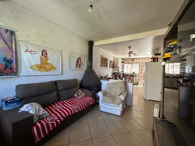 Casa com 420m² 3 quartos e 3 banheiros, à venda, no bairro Areal em Pelotas