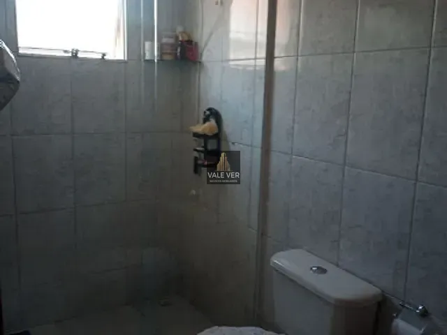 Casa com 200m² 3 quartos e 1 banheiro, à venda, no bairro Residencial São Francisco em São José dos Campos