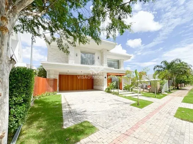 Casa com 522m², à venda, no bairro CONDOMÍNIO RESIDENCIAL CARPE DIEM em Sinop