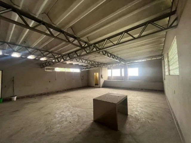 Casa 4 quartos e 5 banheiros, à venda, no bairro Vila Scarpelli em Santo André