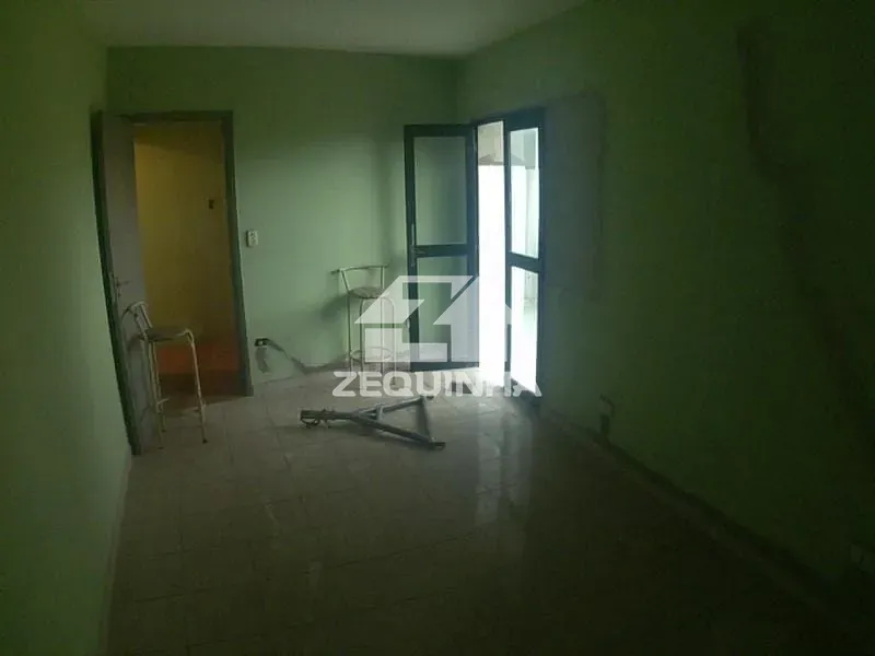 Casa, 4 quartos, 250 m² - Foto 15