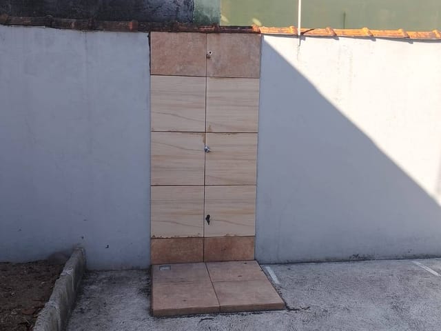 Casa 3 quartos e 5 banheiros, à venda, no bairro Ouro Verde em Rio das Ostras