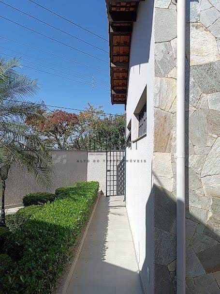 Casa, 3 quartos, 342 m² - Foto 32