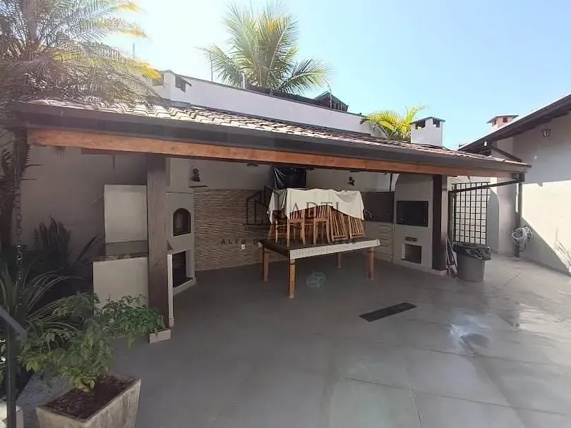 Casa, 3 quartos, 342 m² - Foto 24