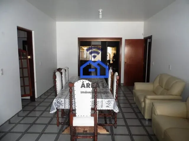 Casa com 960m² 3 quartos e 4 banheiros, à venda, no bairro Sumaré em Caraguatatuba
