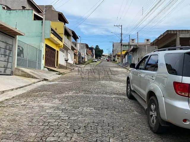 Casa com 125m² 2 quartos e 1 banheiro, à venda, no bairro San Marino em Piracaia