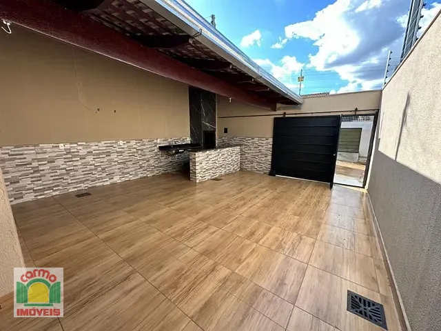 Casa com 150m² 3 quartos e 2 banheiros, à venda, no bairro Residencial Arco-Íris em Anápolis