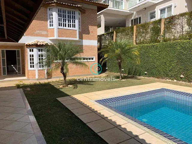 Casa com 600m² 4 quartos e 4 banheiros, à venda, no bairro Parque do Imbui em Teresópolis