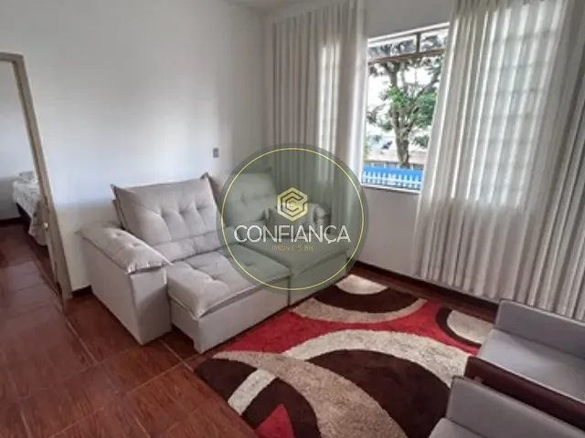 Casa 5 quartos e 3 banheiros, à venda, no bairro Santa Inês em Belo Horizonte