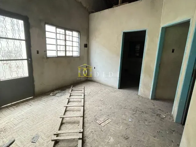 Casa 3 quartos e 1 banheiro, à venda, no bairro Centro em Porto Feliz