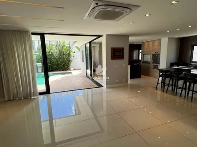 Casa com 392m² 4 quartos e 6 banheiros, à venda, no bairro Vivendas do Arvoredo em Londrina