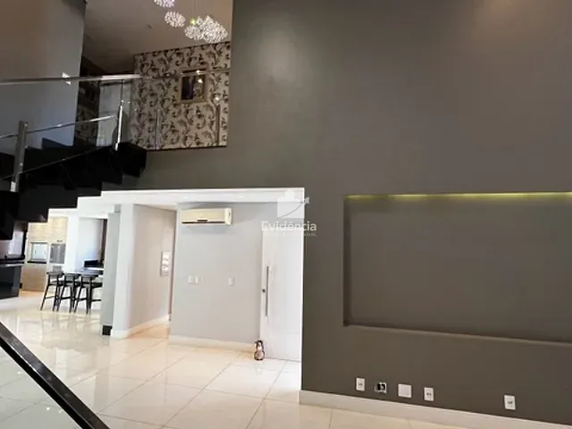 Casa com 392m² 4 quartos e 6 banheiros, à venda, no bairro Vivendas do Arvoredo em Londrina