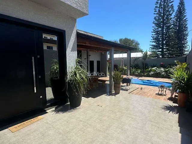Casa com 402m² 3 quartos e 2 banheiros, à venda, no bairro Parque São Paulo em Cascavel