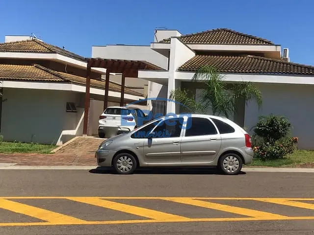 Casa com 220m² 3 quartos e 2 banheiros, à venda, no bairro Gleba Fazenda Palhano em Londrina