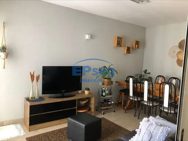 Casa com 220m² 3 quartos e 2 banheiros, à venda, no bairro Gleba Fazenda Palhano em Londrina