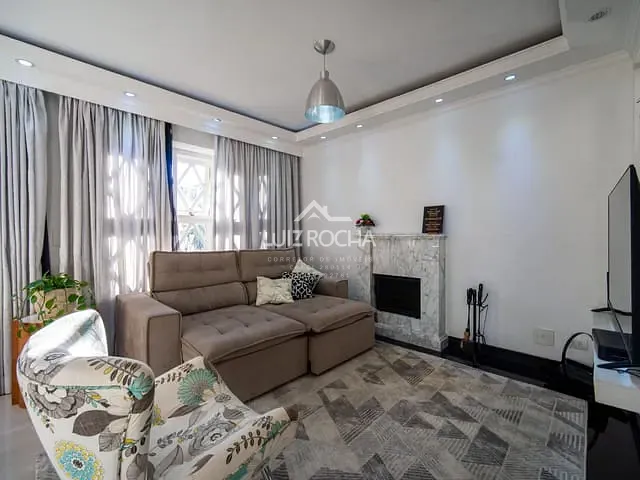 Casa 3 quartos e 5 banheiros, à venda, no bairro Granja Viana em Cotia