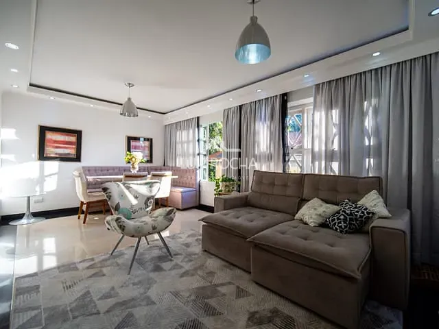 Casa 3 quartos e 5 banheiros, à venda, no bairro Granja Viana em Cotia