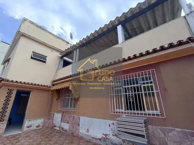 Casa com 435m² 6 quartos e 3 banheiros, à venda, no bairro Rocha em São Gonçalo