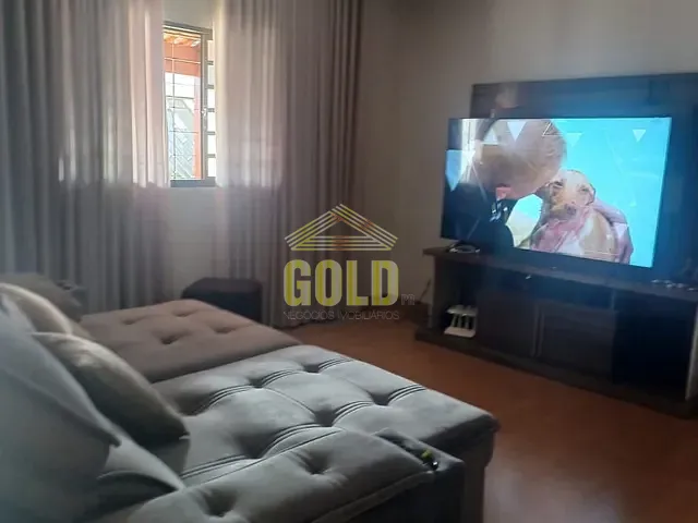Casa com 300m² 3 quartos e 1 banheiro, à venda, no bairro Jardim Tomy em Londrina