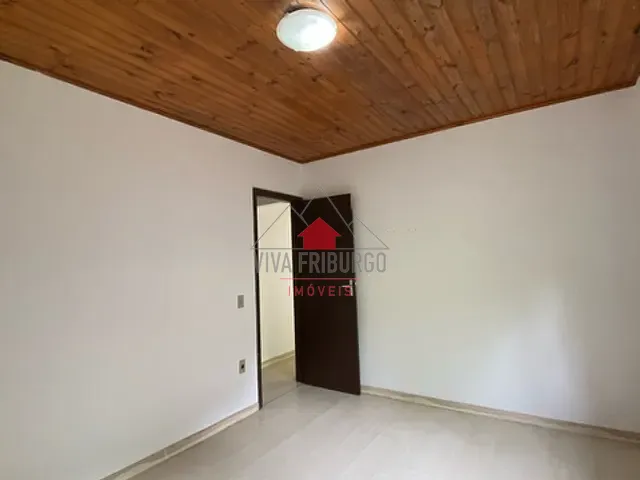 Casa com 394m² 1 quarto e 1 banheiro, à venda, no bairro Braunes em Nova Friburgo
