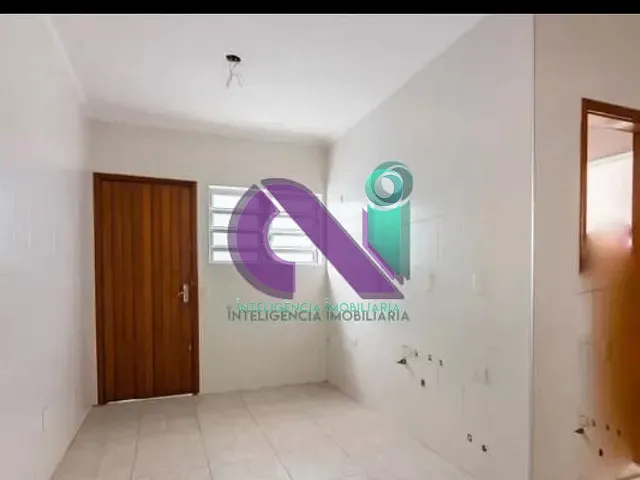 Casa 3 quartos e 2 banheiros, para alugar, no bairro Vila Campesina em Osasco