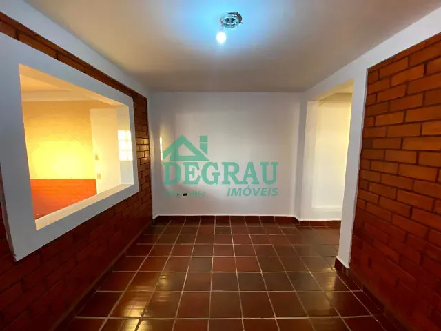 Casa 1 quarto e 1 banheiro, para alugar, no bairro Jardim Ferrari em Itapeva