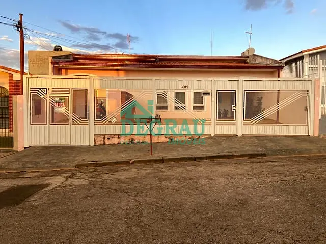Casa 1 quarto e 1 banheiro, para alugar, no bairro Jardim Ferrari em Itapeva