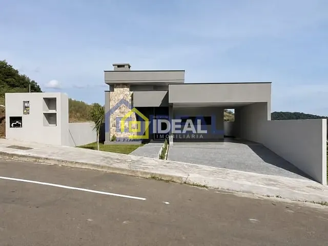 Casa 3 quartos e 1 banheiro, à venda, no bairro São Paulo em Concórdia