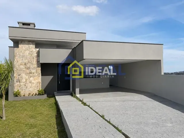 Casa 3 quartos e 1 banheiro, à venda, no bairro São Paulo em Concórdia
