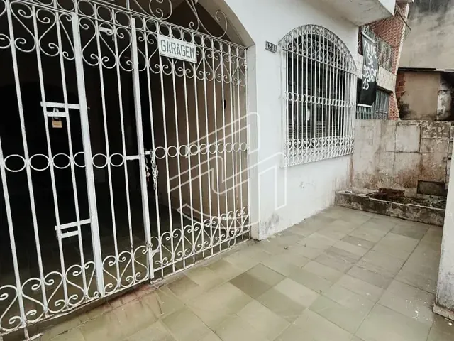 Casa 3 quartos e 2 banheiros, à venda, no bairro Marco em Belém
