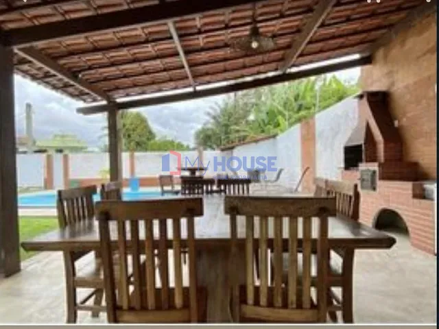 Casa com 510m² 3 quartos e 3 banheiros, à venda, no bairro São Francisco em Ilhéus
