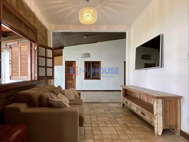 Casa com 510m² 3 quartos e 3 banheiros, à venda, no bairro São Francisco em Ilhéus