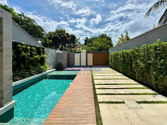 Casa com 490m² 4 quartos e 7 banheiros, à venda, no bairro Barra da Tijuca em Rio de Janeiro