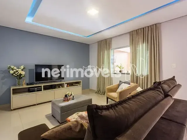 Casa 5 quartos e 6 banheiros, à venda, no bairro Sobradinho em Brasília