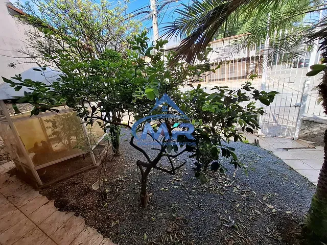 Casa com 200m² 3 quartos e 3 banheiros, à venda, no bairro Vila Granada em São Paulo