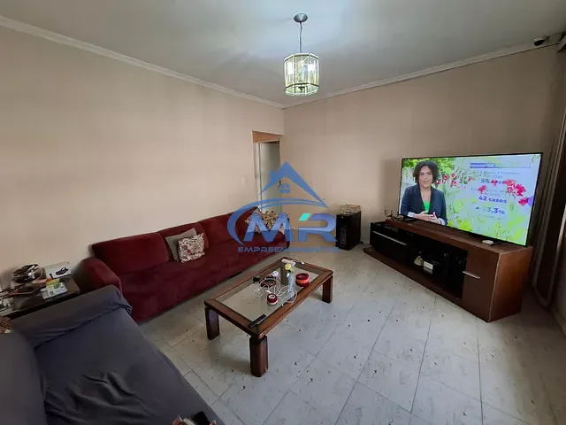 Casa com 200m² 3 quartos e 3 banheiros, à venda, no bairro Vila Granada em São Paulo