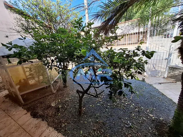 Casa com 200m² 3 quartos e 3 banheiros, à venda, no bairro Vila Granada em São Paulo