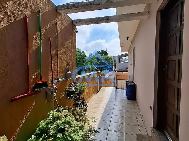 Casa com 200m² 3 quartos e 3 banheiros, à venda, no bairro Vila Granada em São Paulo
