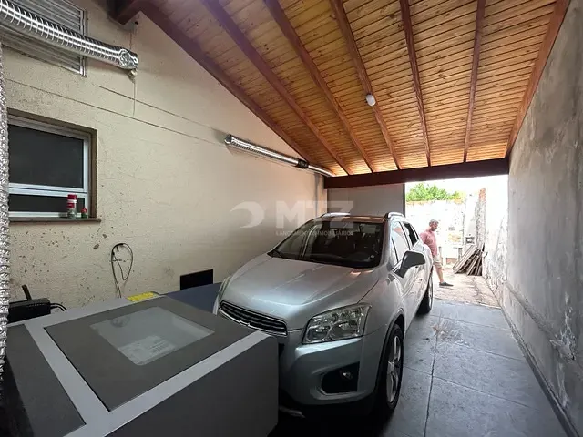 Casa com 200m² 2 quartos e 3 banheiros, à venda, no bairro Residencial Bem Te Vi II em Botucatu